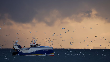 Le chalutier Manureva basé à Boulogne-sur-Mer photographié en mer du Nord, en décembre 2020 (illustration)