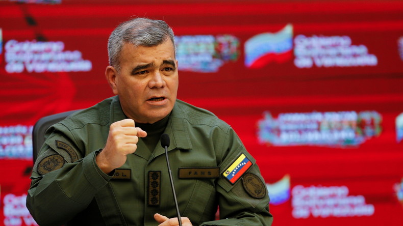 Caracas dénonce «l'enlèvement» de huit soldats vénézuéliens par un groupe armé colombien