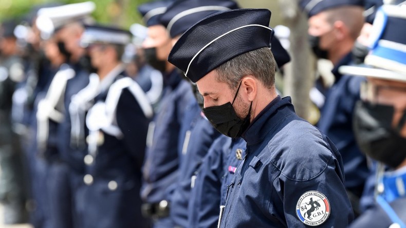 Le logeur du meurtrier présumé du policier Eric Masson placé en détention provisoire