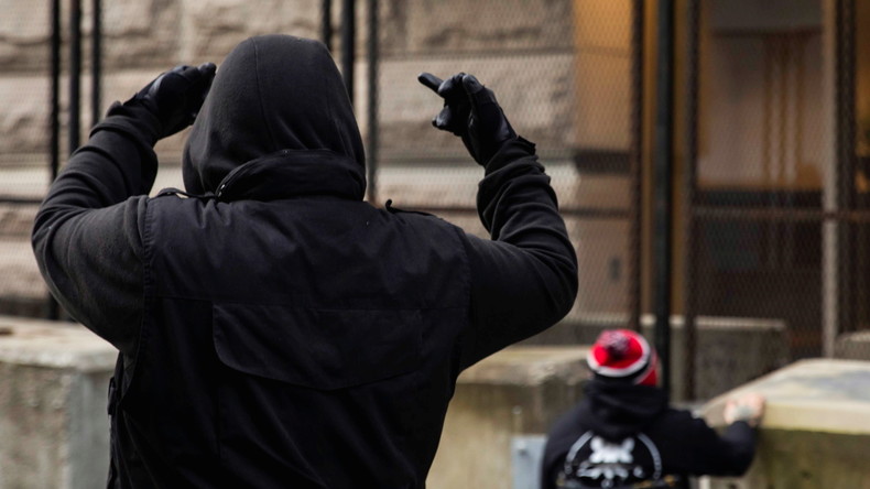 Anniversaire de la mort de George Floyd : une manifestation dégénère en émeute à Portland