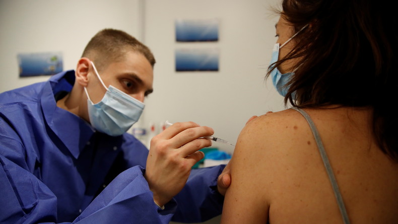 Covid-19 : le régulateur européen approuve le vaccin Pfizer pour les 12-15 ans