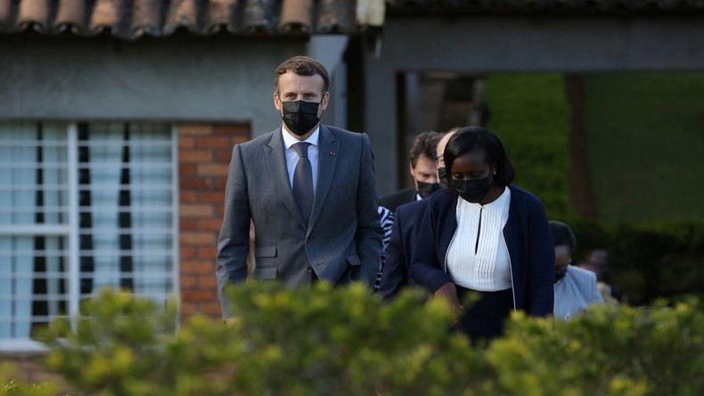 Macron affirme que les jeunes issus de l'immigration africaine sont «une chance pour la France»