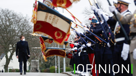 Pétition des mille : grandeur et misère du «devoir de réserve», par Régis de Castelnau