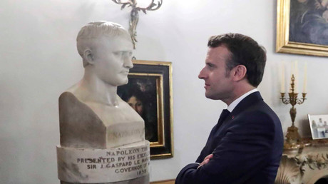 Napoléon : Emmanuel Macron au cœur du bicentenaire... un choix contraint ?