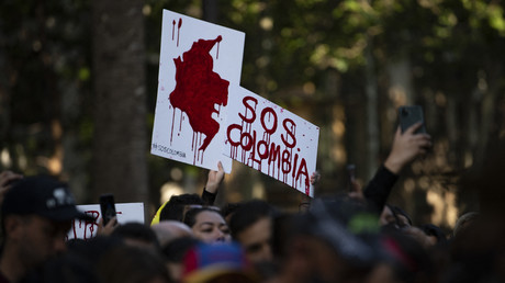 Des citoyens colombiens manifestent contre le gouvernement du président Ivan Duque à Barcelone, le 5 mai 2021. (image d'illustration)