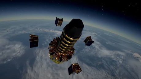 Capture d'écran effectuée sur une diffusion YouTube d'Arianespace, au moment d'un déploiement de satellites de la constellation OneWeb, le 25 mars 2021.