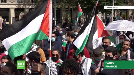 Paris : manifestation place de la République en soutien à la Palestine
