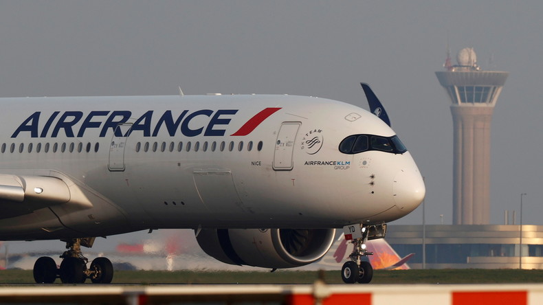 Moscou interdit l'arrivée de deux vols venant de Paris qui contournaient la Biélorussie