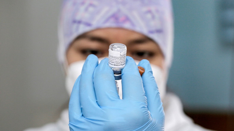 L'Occident cherche à politiser la vaccination mais se trompe de cible, selon Moscou