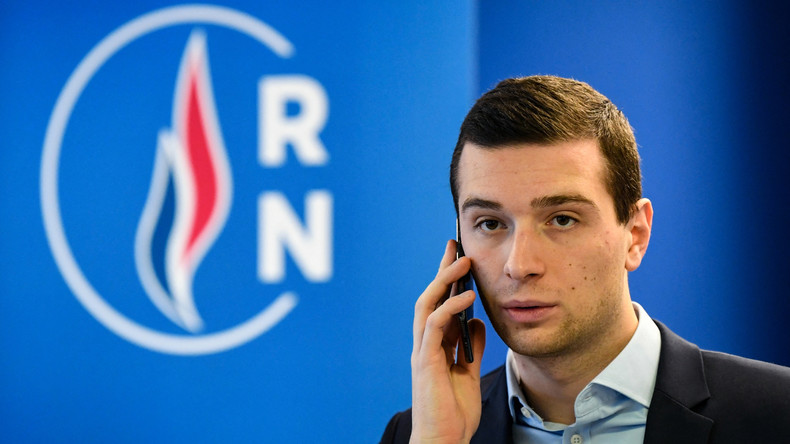 «Méthodes de voyous» : Jordan Bardella annonce une plainte en diffamation contre Valérie Pécresse