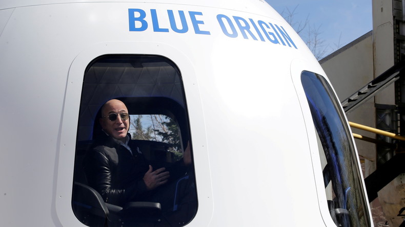 Pour 28 millions de dollars, un homme s'offre un vol dans l'espace avec Jeff Bezos