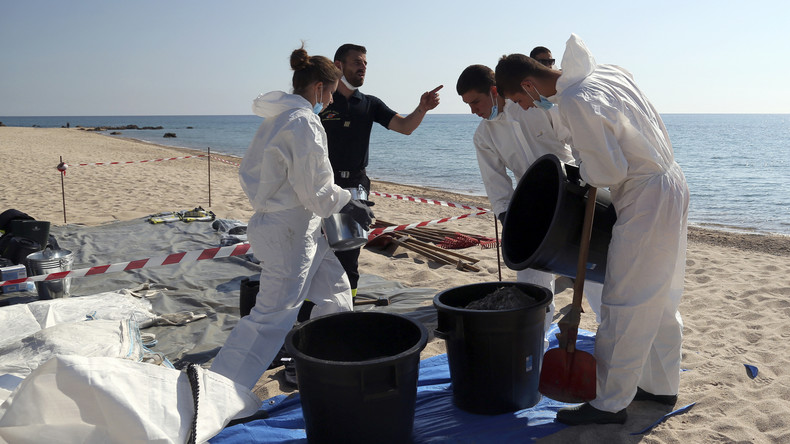 Pollution au large de la Corse : des résidus d'hydrocarbures atteignent la côte