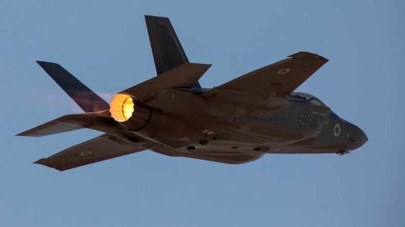 Accusant le Hamas de lancer des ballons incendiaires vers Israël, Tsahal frappe Gaza