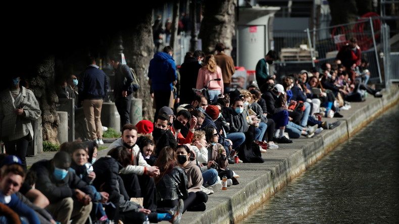 Modélisation : l'Institut Pasteur évoque des mesures concernant exclusivement les «non-vaccinés»