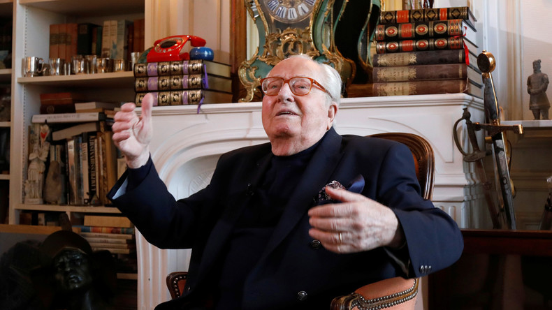 «Une reprise de virilité» ou «la disparition» : Jean-Marie Le Pen s'exprime sur l'avenir du RN
