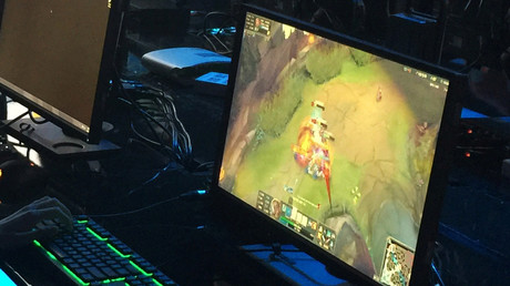 Un député LREM va affronter un député LFI sur le jeu vidéo League of Legends