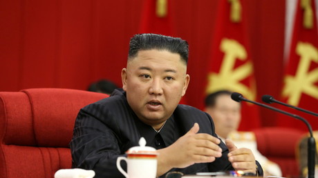 Kim Jong-un, lors réunion plénière du Comité central du parti du travail de Corée le 17 juin 2021 (image d'illustration).