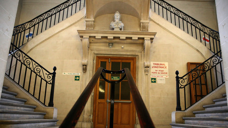 Reims : prison requise envers un ex-agent de la DGSI accusé d'agression sexuelle sur mineure