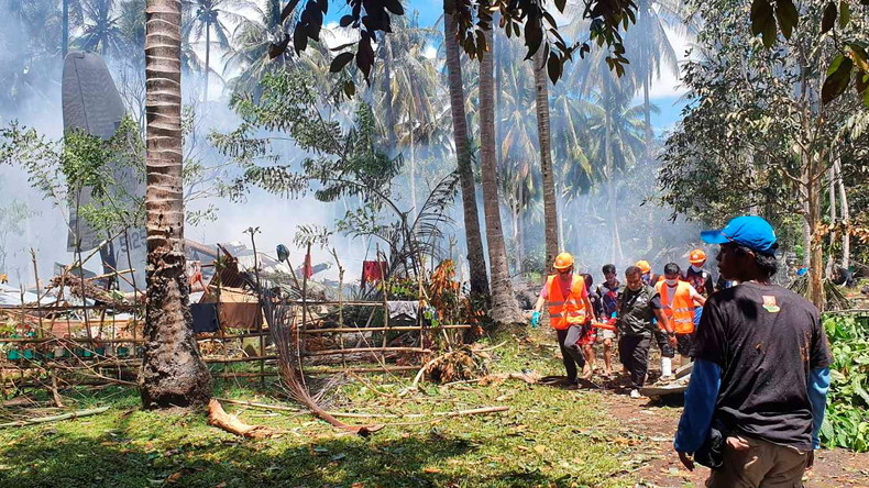 Philippines : le crash d'un avion militaire fait au moins 50 morts
