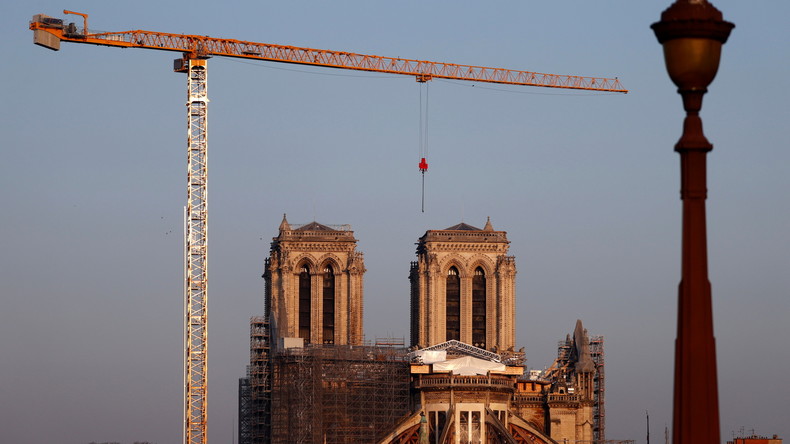 Incendie de Notre-Dame de Paris : une nouvelle plainte pour contamination au plomb