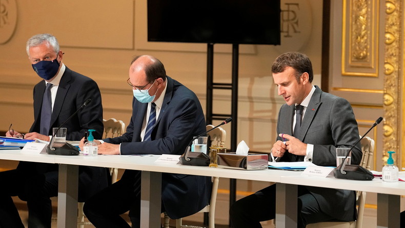 L'exécutif veut «rendre la vie impossible aux Français» non-vaccinés, selon une journaliste de BFMTV