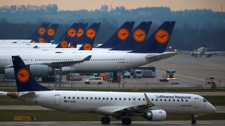 Neutralité de genre : la compagnie Lufthansa bannit l'expression «mesdames et messieurs»
