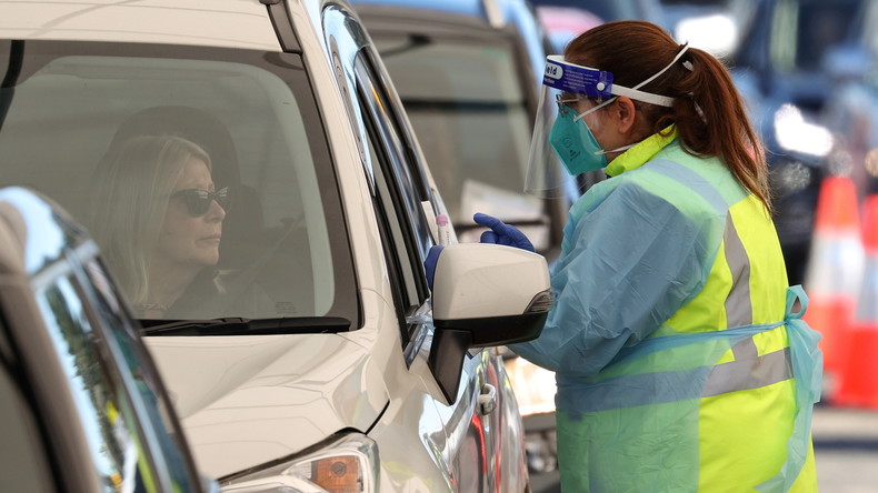 Covid : le projet de loi prévoit l'isolement obligatoire et surveillé pour toute personne positive