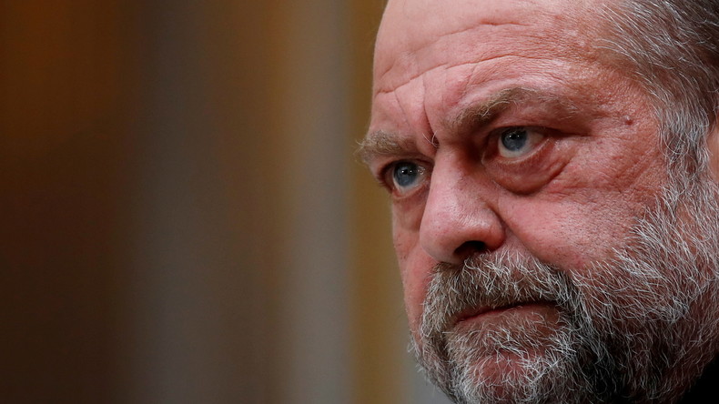 Soupçons de conflits d'intérêts : le ministre de la Justice Eric Dupond-Moretti mis en examen