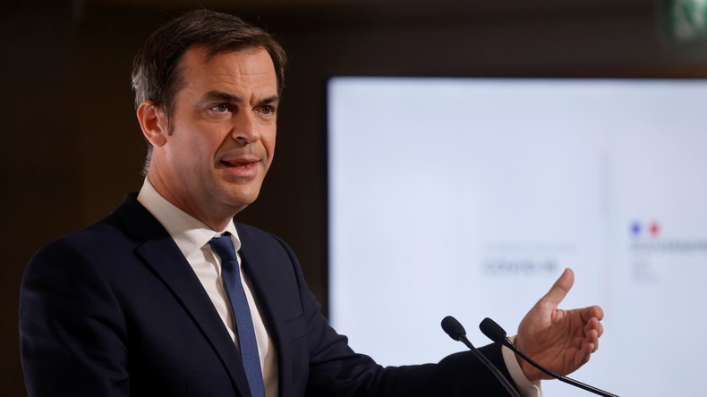 Covid-19 : la quatrième vague est là, estime Olivier Véran