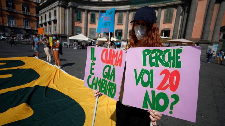 A Naples, des militants écologistes manifestent contre une réunion ministérielle du G20 (VIDEO)