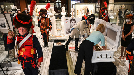 La France rendra bien hommage au général Gudin, fidèle de Napoléon