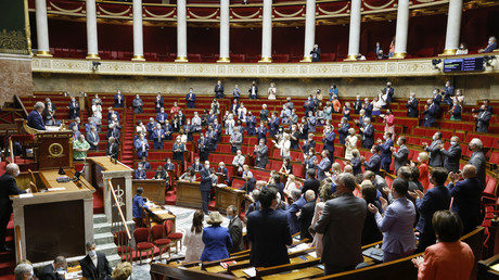 Pass sanitaire : le parquet de Paris ouvre une enquête sur les menaces de mort contre des députés