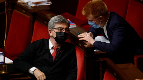 Jean-Luc Mélenchon et Adrien Quatennens à l'Assemblée nationale le 22 juin 2021 (image d'illustration).