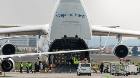 La Russie envoie deux avions d'aide humanitaire à Cuba, dont un million de masques