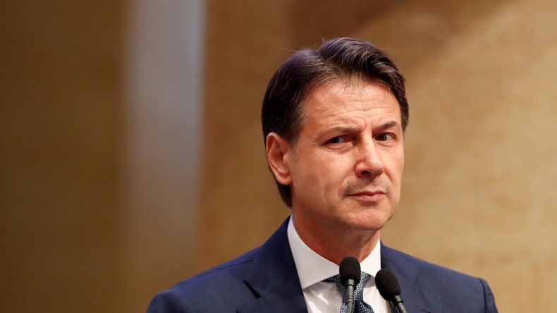 L'ex-Premier ministre italien Giuseppe Conte prend la tête du Mouvement 5 Etoiles