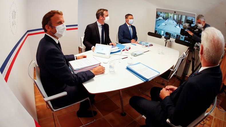 Macron évoque une situation «plus que délicate» en France face au Covid-19