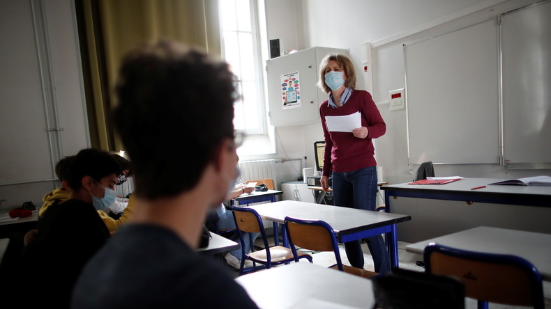 Covid-19 : des sorties scolaires organisées dans les centres de vaccination à partir de la rentrée