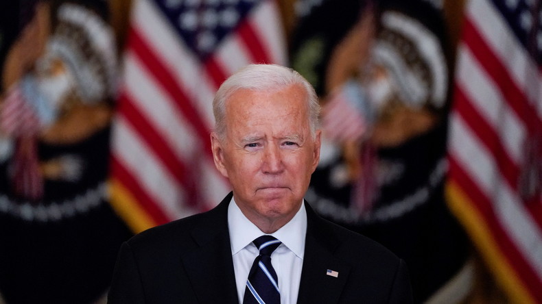 Afghanistan : Biden dit ne pas voir comment un retrait américain aurait été possible sans «chaos»