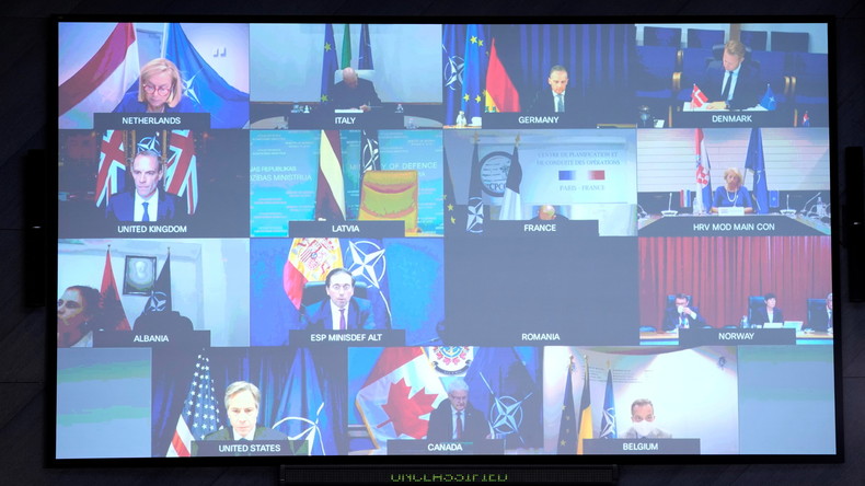 Deux décennies de guerre en Afghanistan : l'OTAN s'engage à tirer «les enseignements nécessaires»