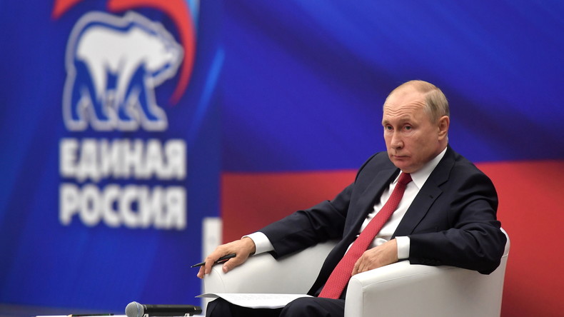 Afghanistan : Poutine ne veut pas que des terroristes «déguisés en réfugiés» viennent en Russie