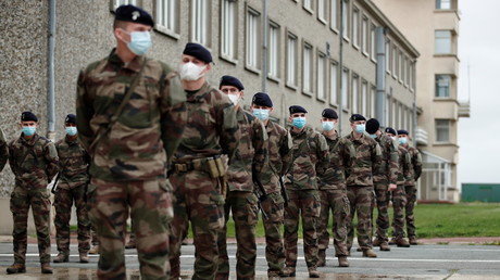 Des soldats de l'armée de terre française à Bretigny-sur-Orge, en région parisienne, le 1er novembre 2020 (image d'illustration).