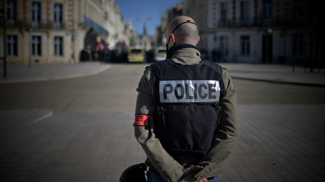 Pancarte jugée antisémite à Metz : une enseignante interpellée, son domicile perquisitionné