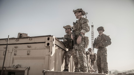 Des soldats américains lors d'une évacuation à l'aéroport de Kaboul, en Afghanistan, le 26 août 2021 (image d'illustration).
