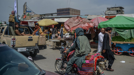Immersion à Kaboul de nouveau sous contrôle Taliban (REPORTAGE)