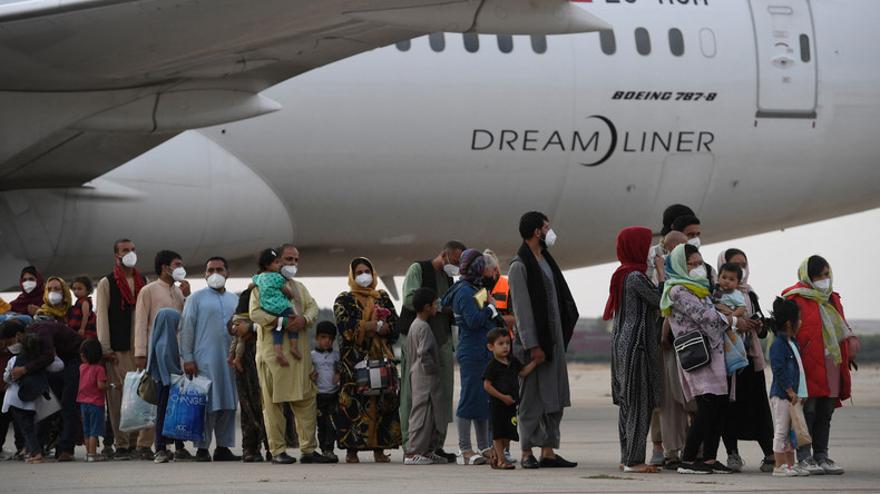 Réfugiés afghans : les limites du «en même temps» à l'approche de la présidentielle 2022