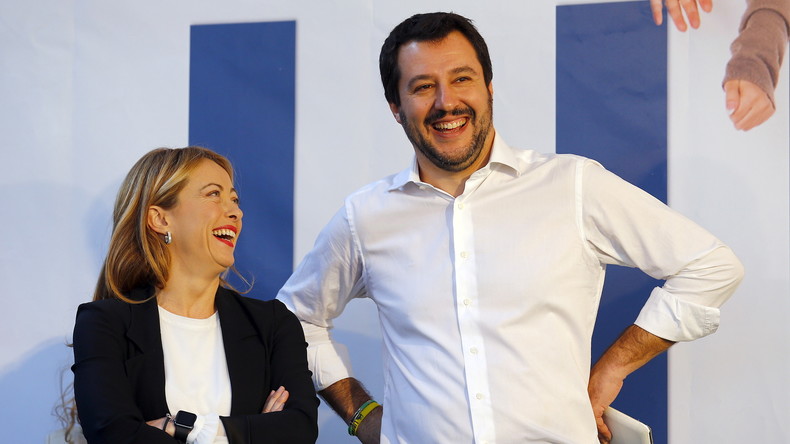 Italie : le centre droit disparaît-il au profit d'une droite plus radicale ?