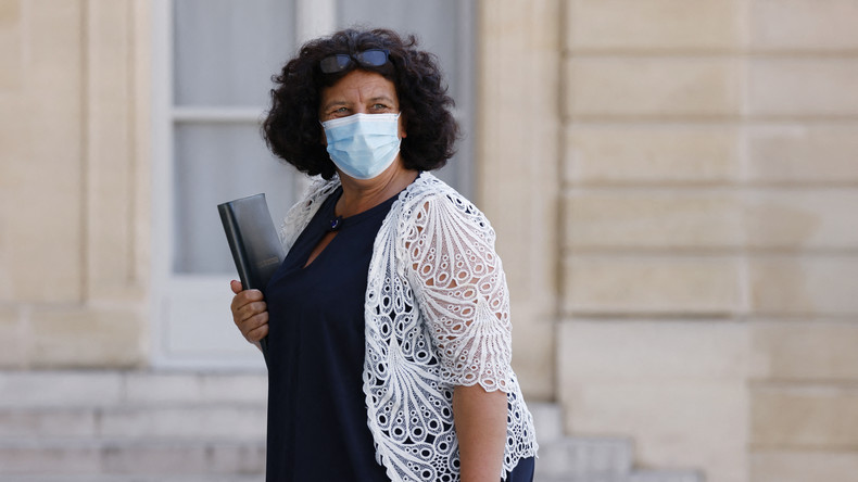 Pass sanitaire obligatoire et capacité d'accueil réduite pour les soirées étudiantes
