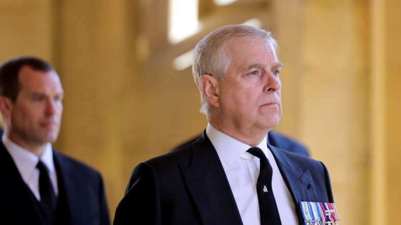 Affaire Epstein : le prince Andrew notifié de la plainte pour abus sexuels déposée contre lui