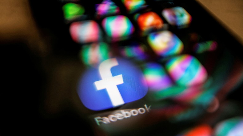 Les élites politiques et les célébrités exemptées des règles de modération de Facebook ?