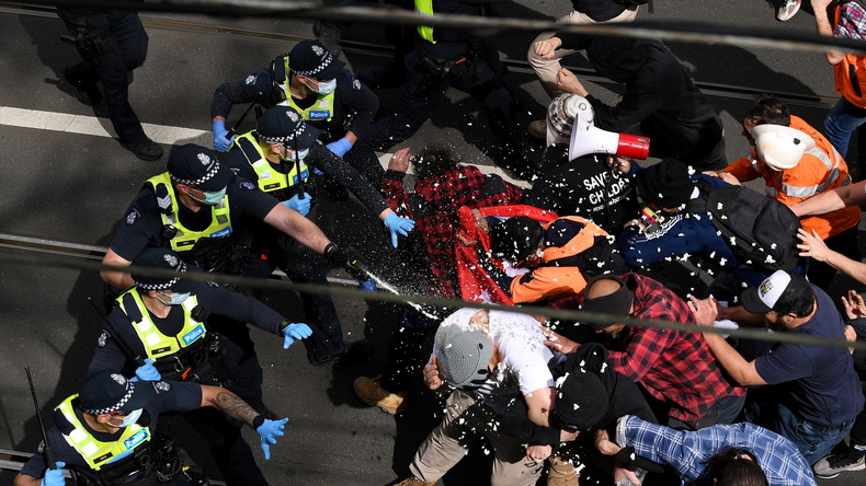 Australie : plus de 200 arrestations à Melbourne lors d'un rassemblement contre le confinement